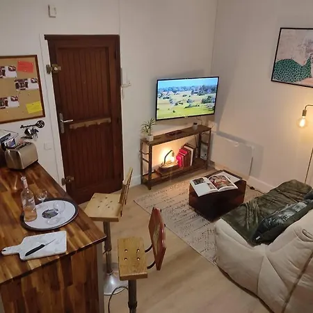 Deco Vintage - 5mn Du Centre - Tv Connectee 公寓