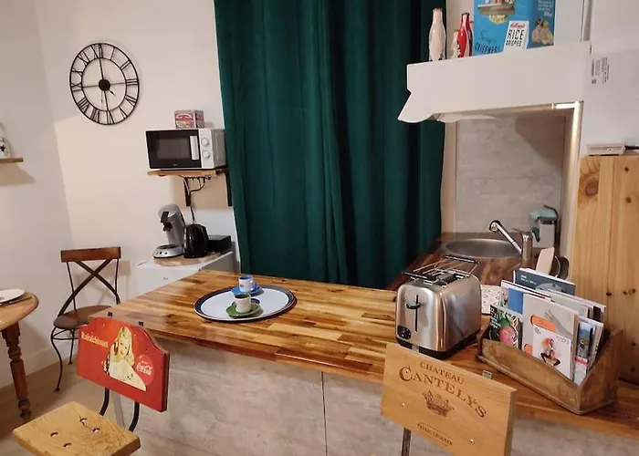 Déco Vintage - 5mn Du Centre - Tv Connectée